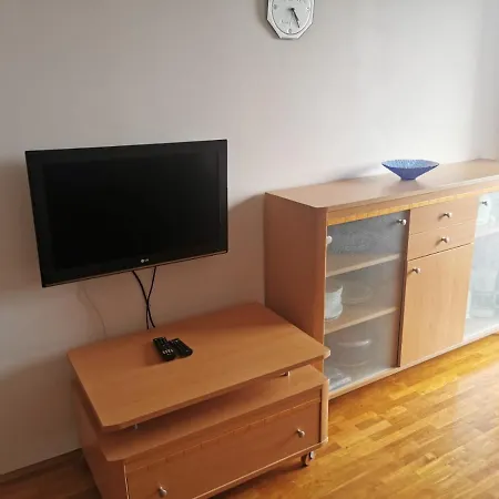 شقة Apartman Tonco Baška Voda